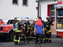 06_a herbstubung fw buschergrund 05a. 11.10.2025
